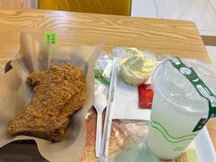 -德克士(场中路店)