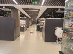 -云洲古玩城(大木桥路店)