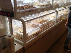 面包甜点陈列柜-百年义利(北兴路店)