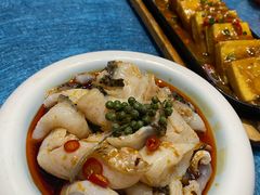 -乡村馕坑肉·烧烤·新疆菜·本地人更爱吃(阿勒泰首店)