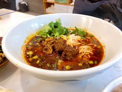 -李与白包子铺(桐梓林店)