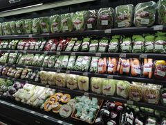 -北京华联购物中心(同成街店)