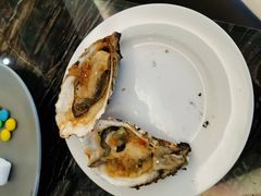 鲍鱼生蚝-东方红海鲜百汇(国际大厦店)