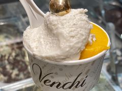 -VENCHI 闻绮(上海佛罗伦萨小镇店)