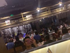 -呷哺呷哺(新世界百货望京店)