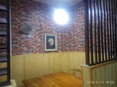 海鲜大咖-七点半海鲜大咖·啤酒屋(威海路步行街小区店)