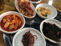 -故乡家韩国料理(丹东街店)