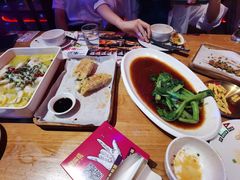 -爱啤精酿·民谣酒馆(滨江店)