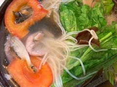 三鲜细米线-贵州沾水米线(学田湾店)