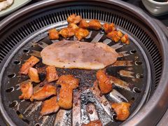 -梨花自助烤肉(西三旗万象汇黑金店)