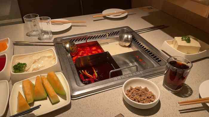 海底捞火锅(新之城店)-"来新吴区考试哈哈哈哈,中午有三个小时就来.