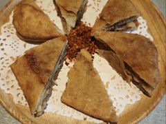 -有红鸡毛店·川菜(建设路店)