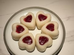 玫瑰爱心米糕-麻六记(apm店)