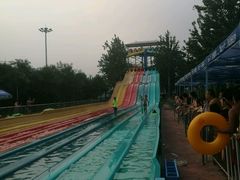 -欢乐水魔方水世界