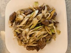 -汗腾格里·风味餐厅(新疆驻京办店)