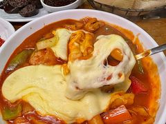 -喇喇排骨火锅·传统韩式脊骨汤(望京西园总店)