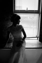 -Flora婚纱礼服定制租赁店