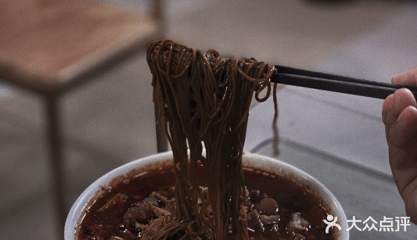 曾叫兽探店｜成都面食一颗被遗落的明珠
