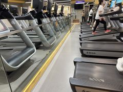-超鹿运动(大唐世家店)