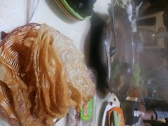 -悦牧·酸汤牛肉火锅(沃尔玛店)