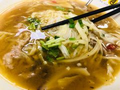 顺化牛肉汤檬粉-探越越南牛肉粉(江南西分店)