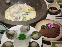 -鲜潭蒸汽石锅鱼(五道口购物中心店)
