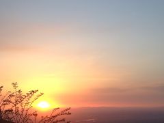 -鬼笑石后山停车场