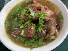 -万盛园炖肉馆(云峰店)
