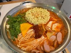 部队锅加芝士-富乐满韩国正宗炸鸡韩国料理(虹泉路店)