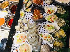 -鑫釜山海鲜烧烤(鑫丰国际店)