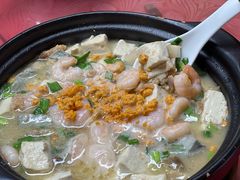 -崴海渔村(虹梅路店)