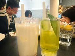 -洪小鹏生活美学馆(领SHOW天地店)
