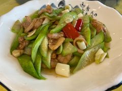 -胖大姐黄辣丁鱼庄(新津店)