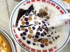 -潮庭港式茶餐厅·熊仔奶茶(同济广场店)