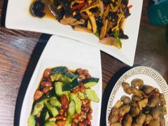 -皖北巫氏三胖地锅鸡(长淮总店)