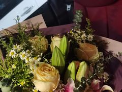 -FEI FEI FLOWER鲜花店·气球派对·宝宝宴布置(虹口德必运动Loft店)
