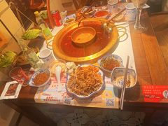-哥老官重庆美蛙鱼头(日月光店)