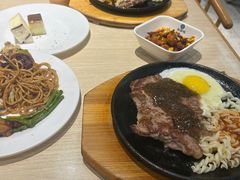 -纽斯特牛排自助餐厅(浦江万达店)