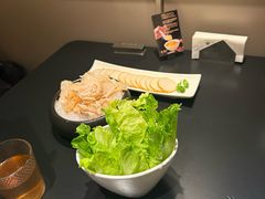 -鲜入唯煮·港式海鲜牛肉火锅(金宝街店)