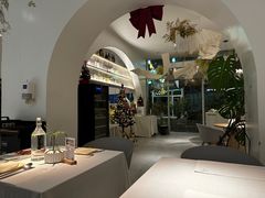 -春树下·树屋花房西餐厅(罍街AS1980店)