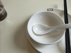 -巷子宽·酸菜鱼(迪士尼小镇店)
