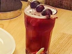 葡萄肉肉-动动咖啡清真西餐厅