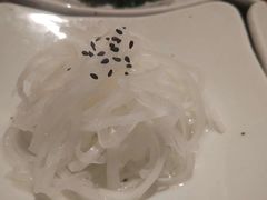 -萨拉伯尔(燕莎友谊商城店)