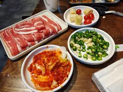 吾桑格-·缸桶屋·韩式牛肋条自助烤肉(西湖D11店)