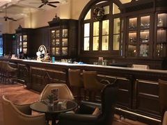 -LONG BAR 廊吧(外滩华尔道夫酒店)