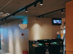 -麦当劳(中山公园龙之梦店)