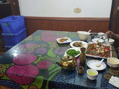 -小厨子私房菜·云南美食店