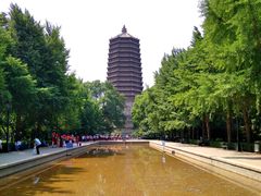 -玲珑塔公园