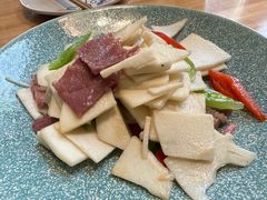 -山茶云南菜(永安里店)