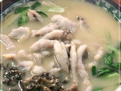 -明呈黄鱼面馆(斜土路店)